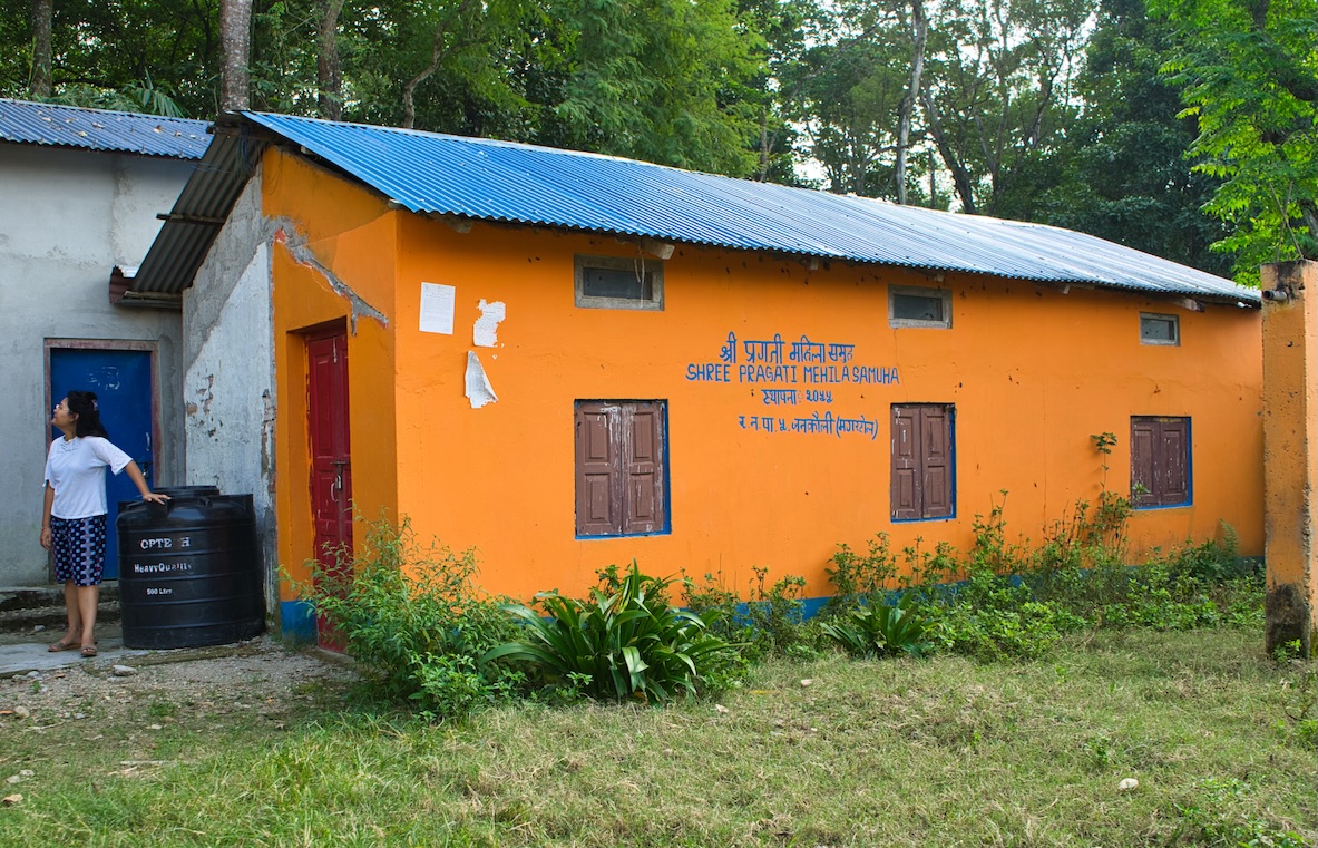Die
                 Library aussen vor der Renovierung
